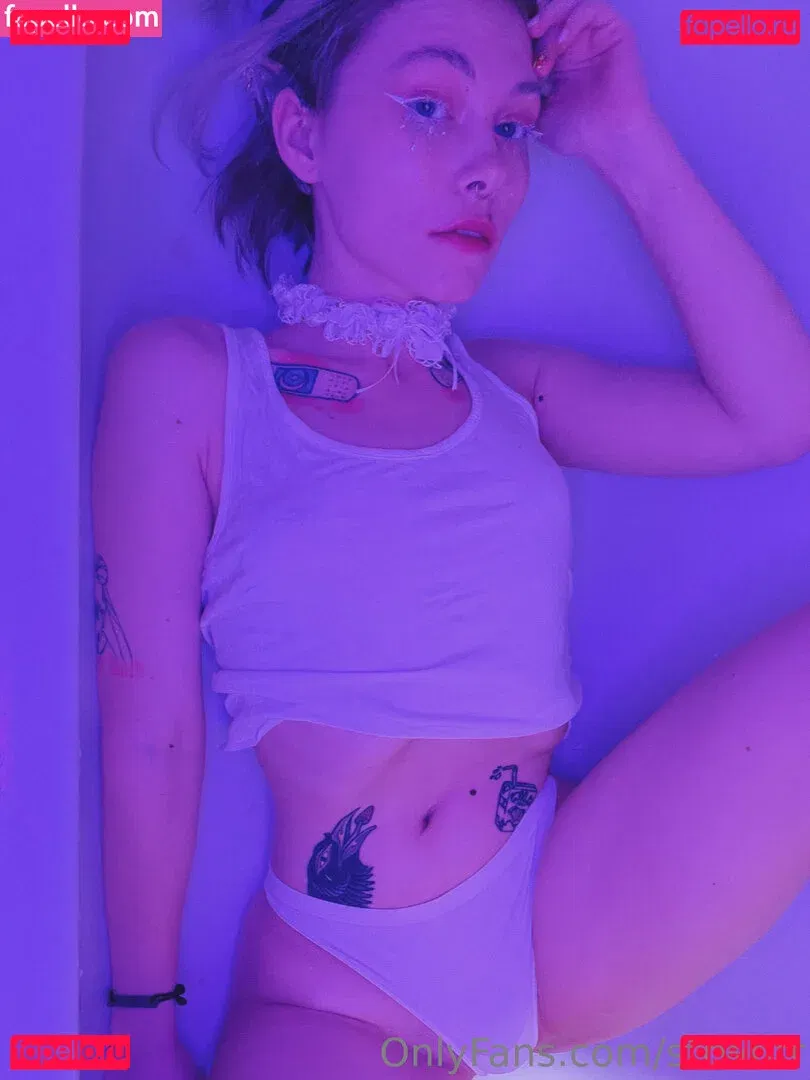 strwbrr Onlyfans Photo Gallery 