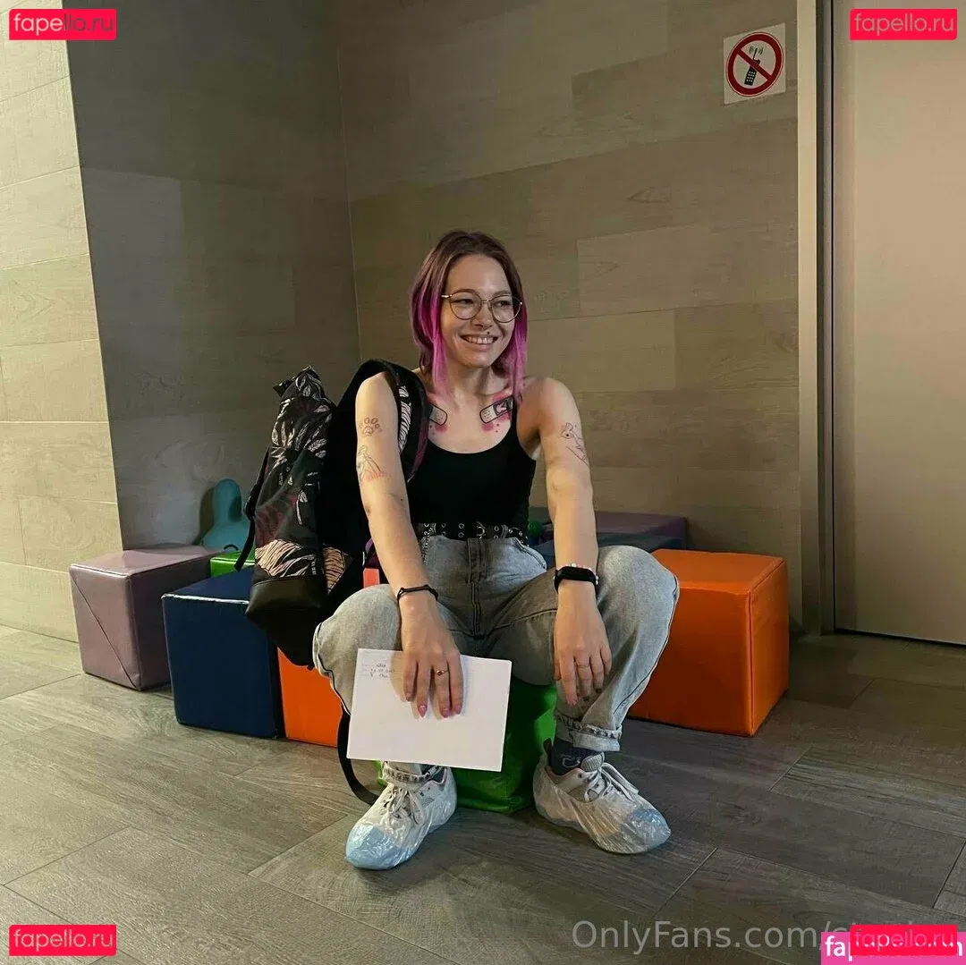 strwbrr Onlyfans Photo Gallery 