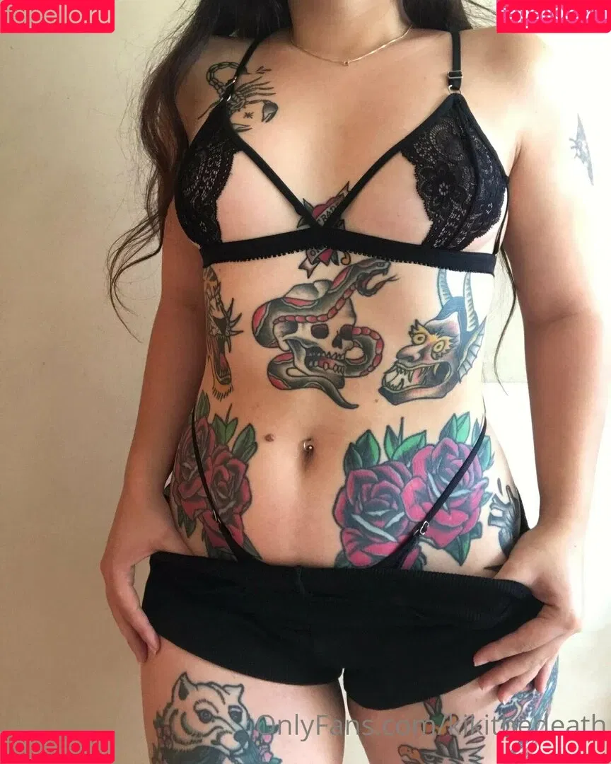 kikithedeath Onlyfans Photo Gallery 
