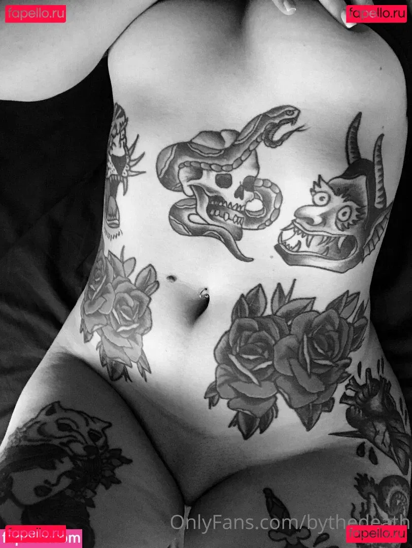 kikithedeath Onlyfans Photo Gallery 