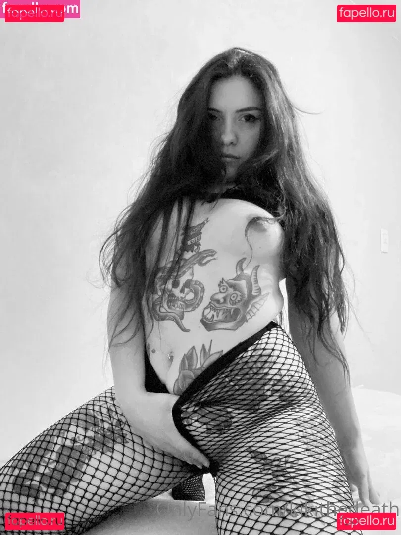 kikithedeath Onlyfans Photo Gallery 