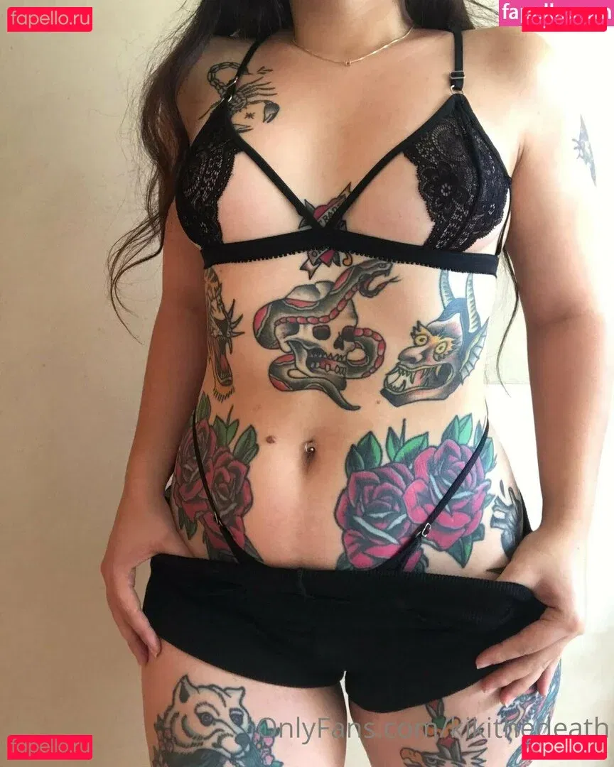 kikithedeath Onlyfans Photo Gallery 