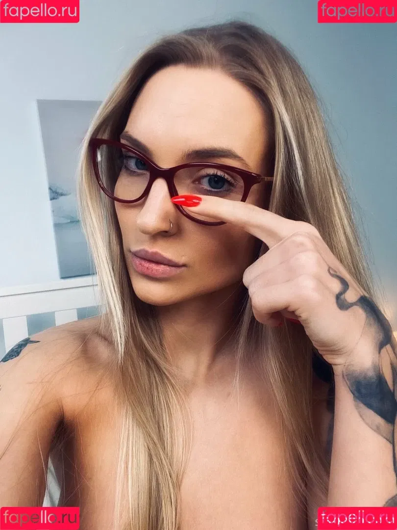 Solar Kate Onlyfans Photo Gallery 