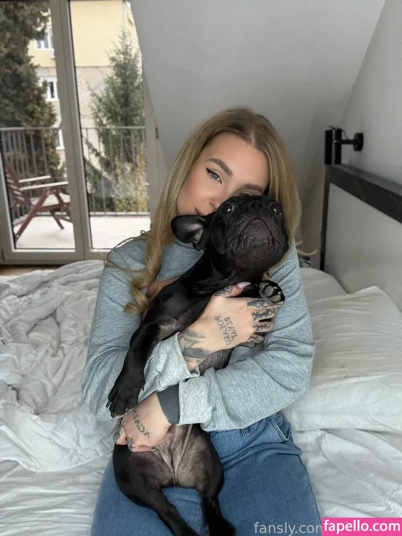 Solar Kate Onlyfans Photo Gallery 