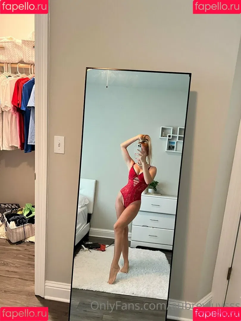 aubreyluvsss Onlyfans Photo Gallery 