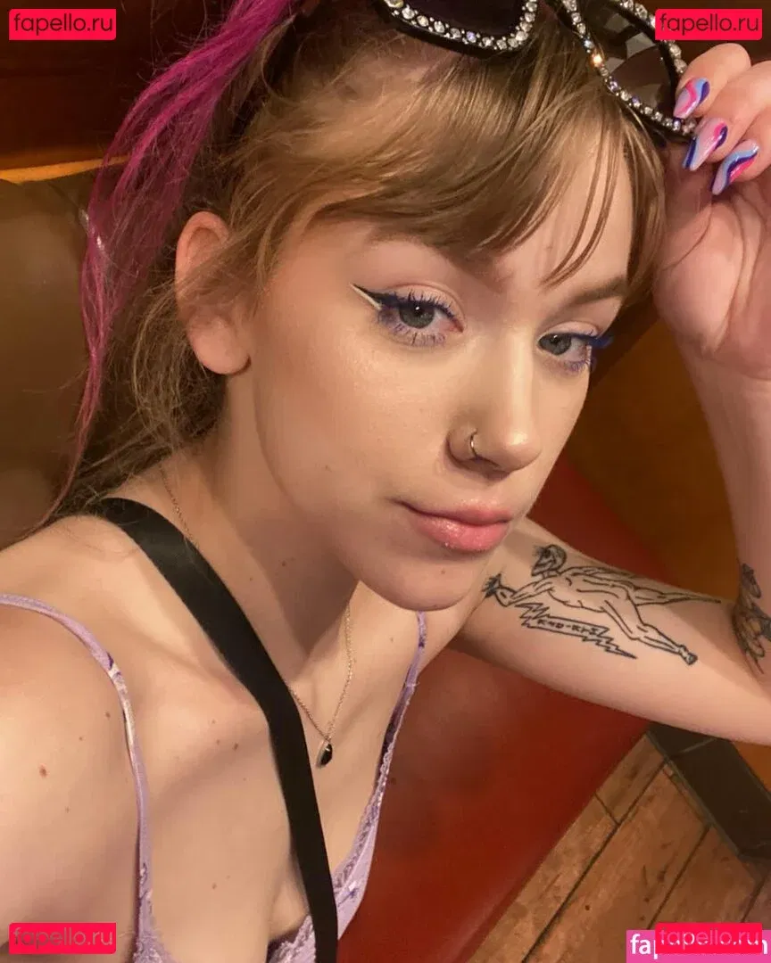 bbykadeyxox Onlyfans Photo Gallery 