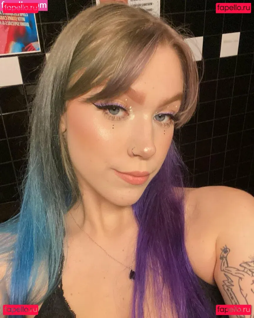 bbykadeyxox Onlyfans Photo Gallery 