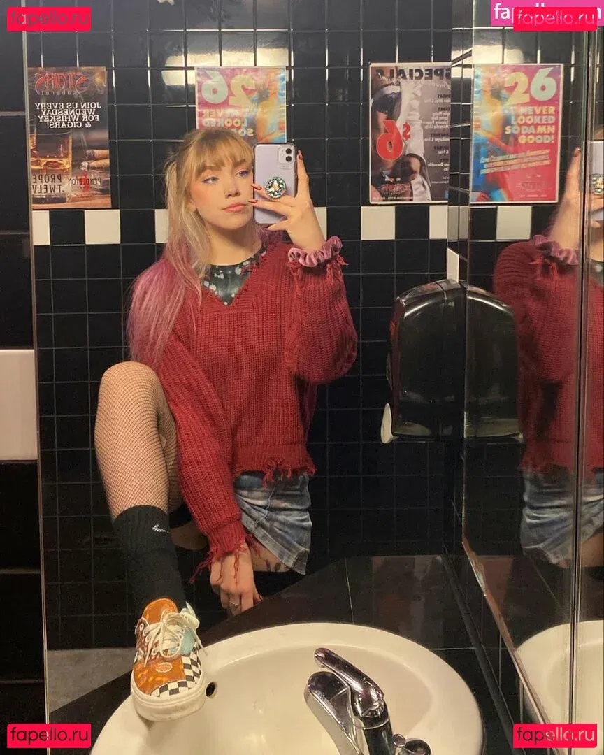 bbykadeyxox Onlyfans Photo Gallery 