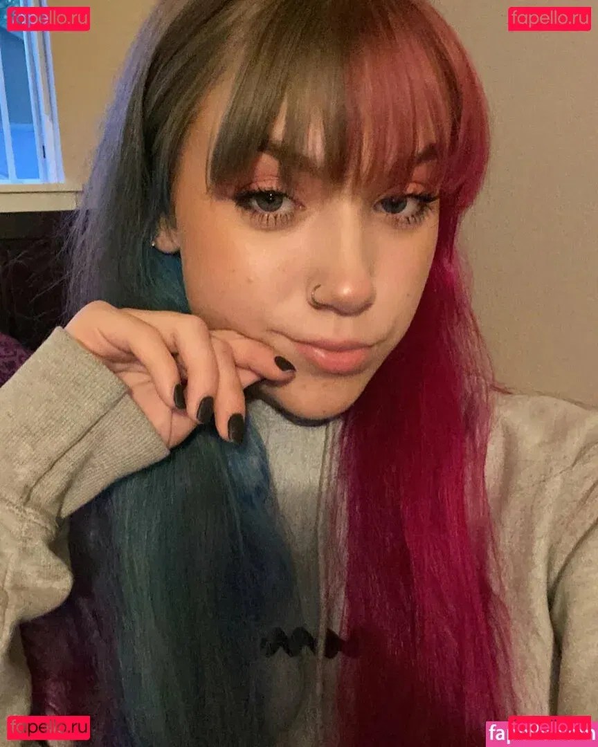 bbykadeyxox Onlyfans Photo Gallery 