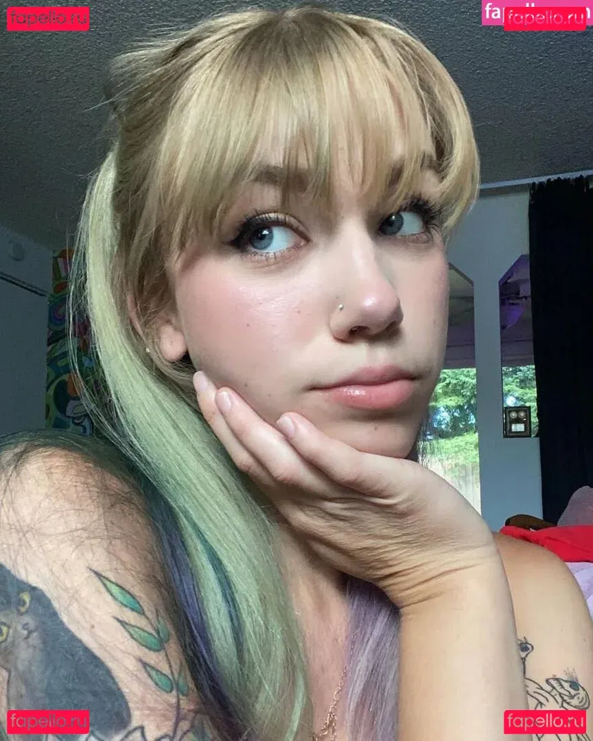 bbykadeyxox Onlyfans Photo Gallery 