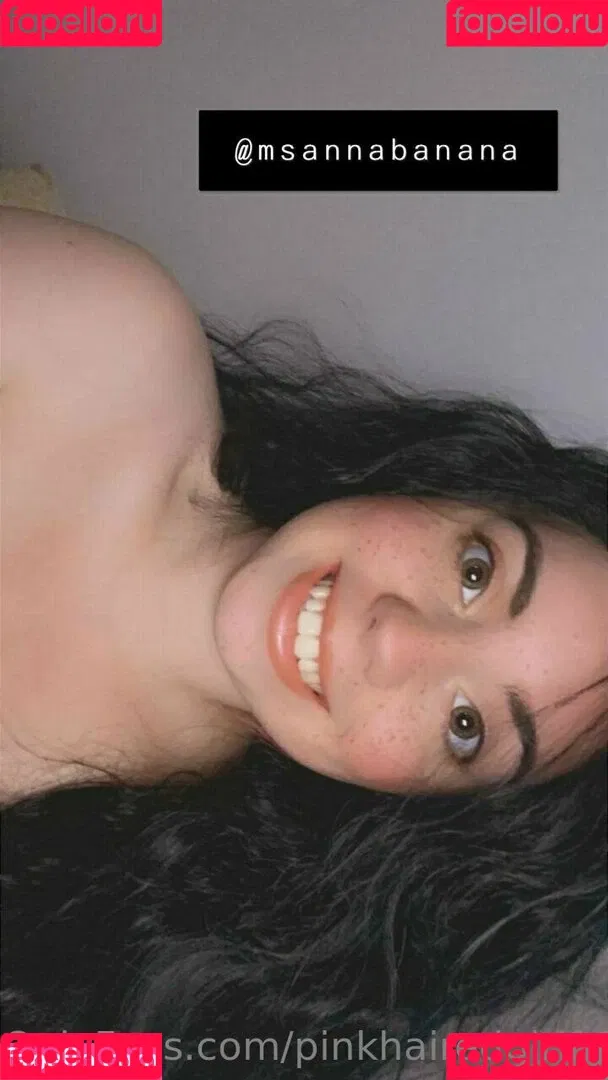 pinkhairedgirlfr33 Onlyfans Photo Gallery 
