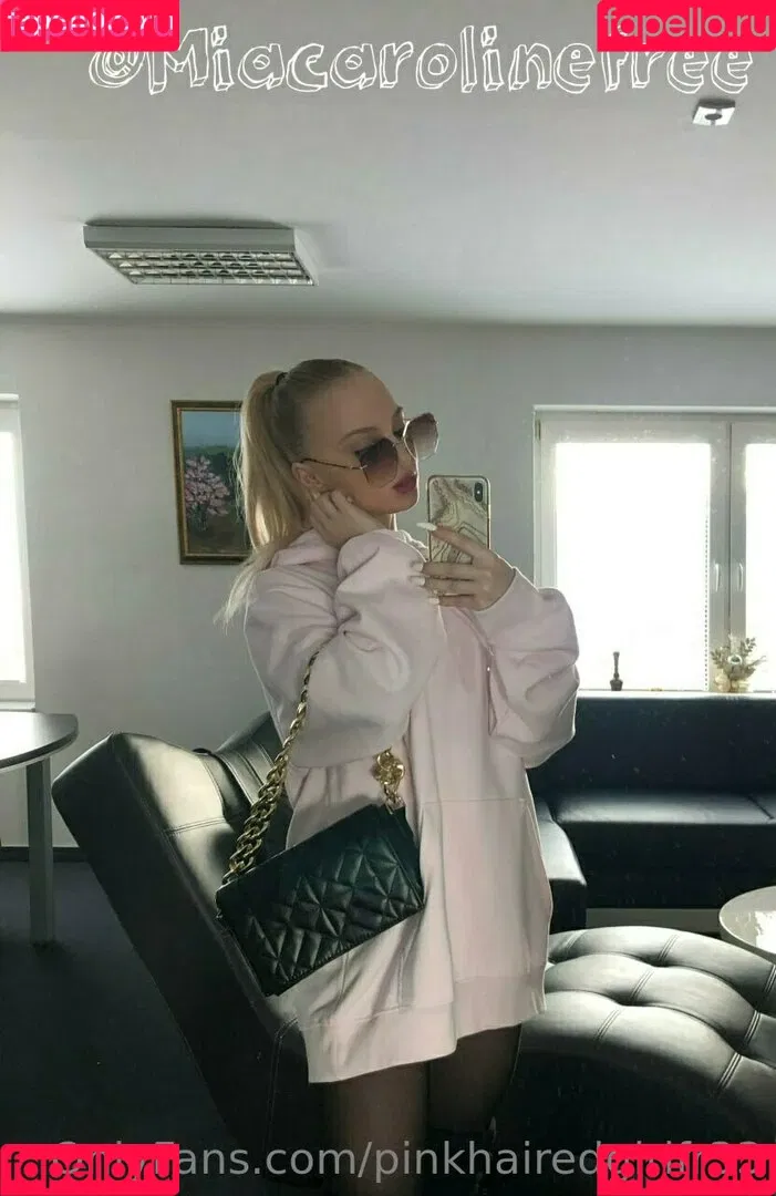 pinkhairedgirlfr33 Onlyfans Photo Gallery 
