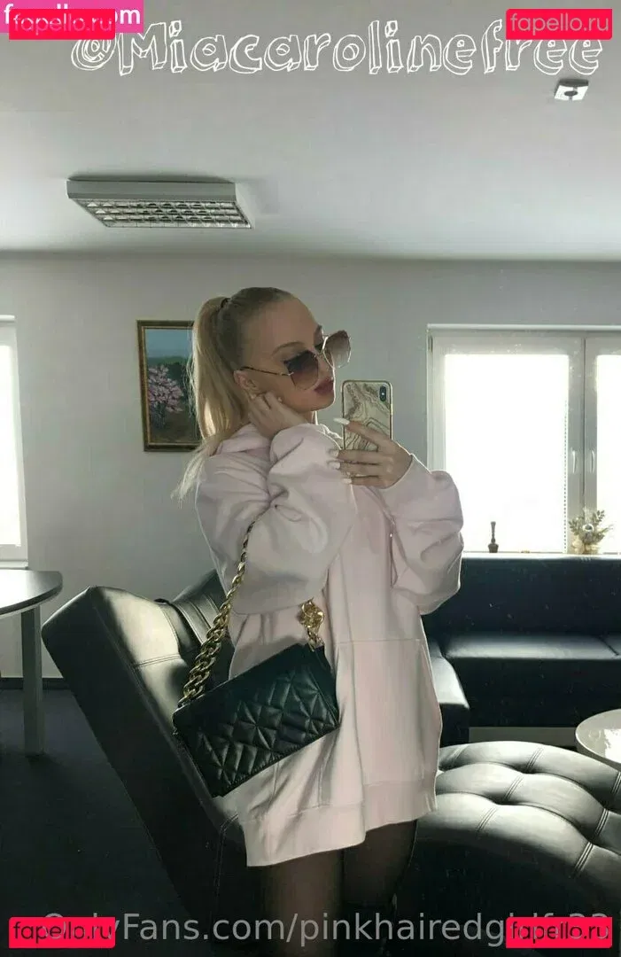 pinkhairedgirlfr33 Onlyfans Photo Gallery 