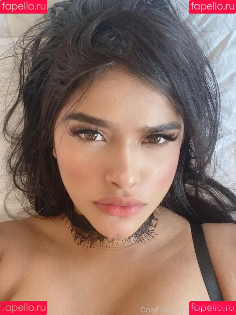 mala_morena Onlyfans Photo Gallery 