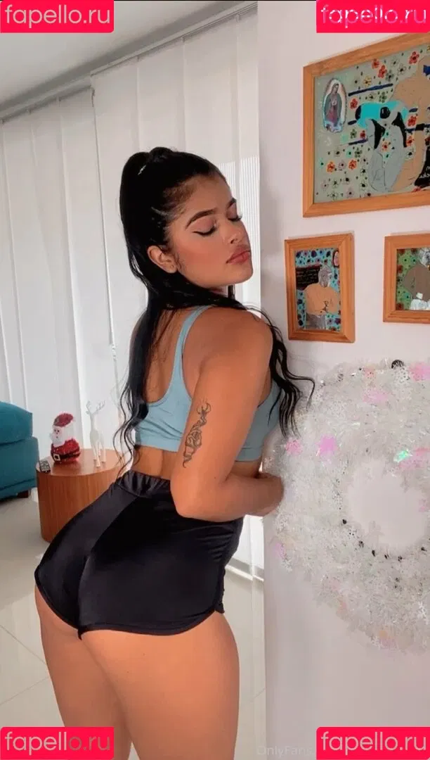 mala_morena Onlyfans Photo Gallery 