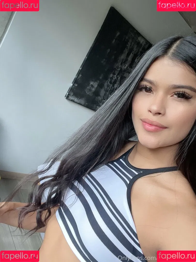mala_morena Onlyfans Photo Gallery 