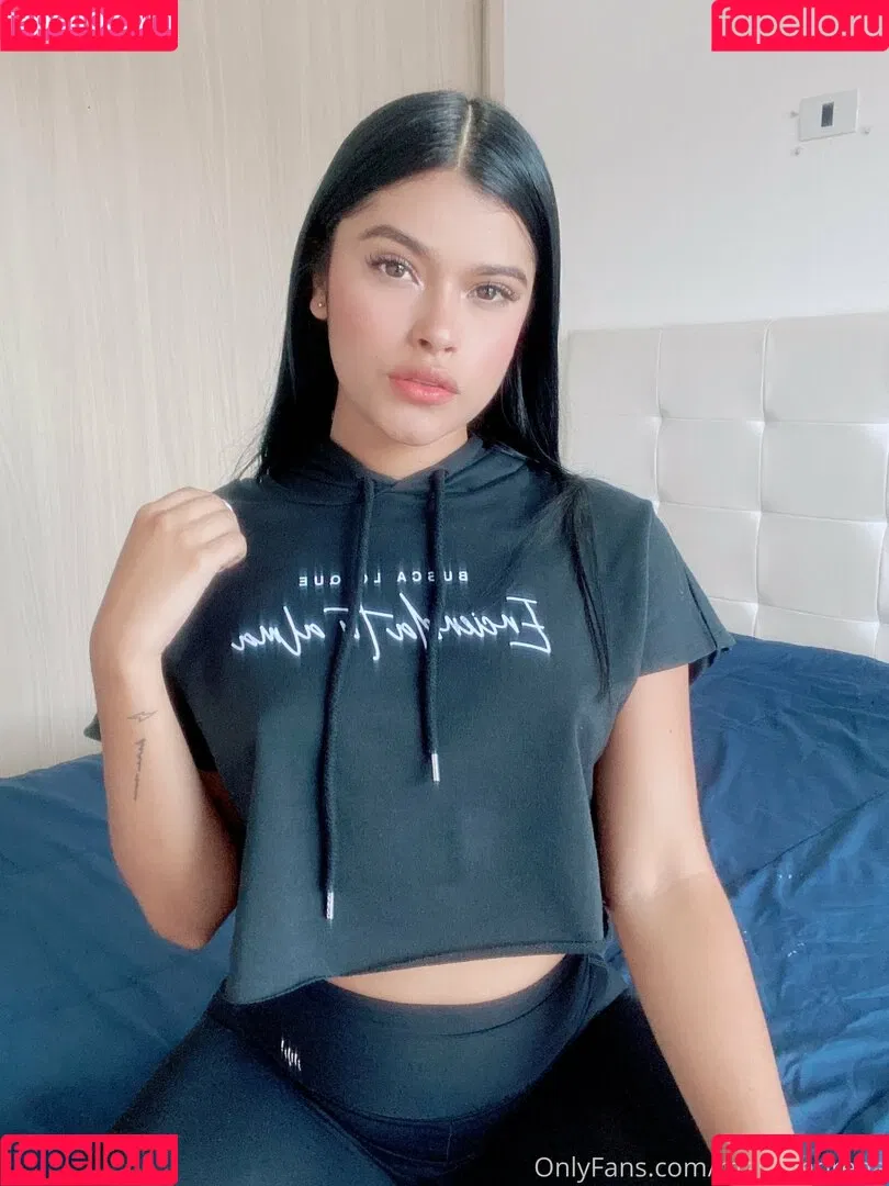 mala_morena Onlyfans Photo Gallery 