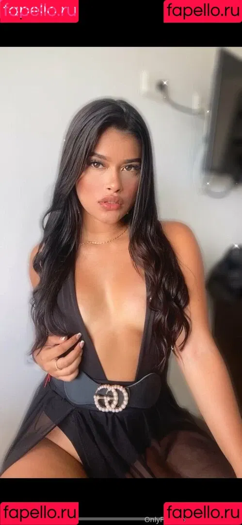 mala_morena Onlyfans Photo Gallery 
