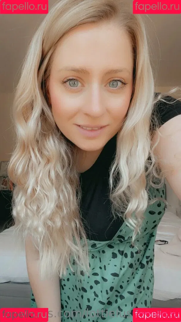 lottielushlovesfree Onlyfans Photo Gallery 