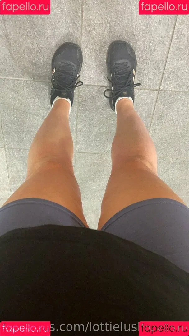 lottielushlovesfree Onlyfans Photo Gallery 
