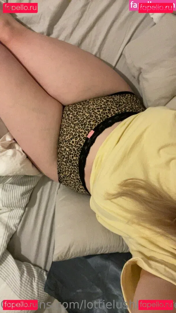 lottielushlovesfree Onlyfans Photo Gallery 