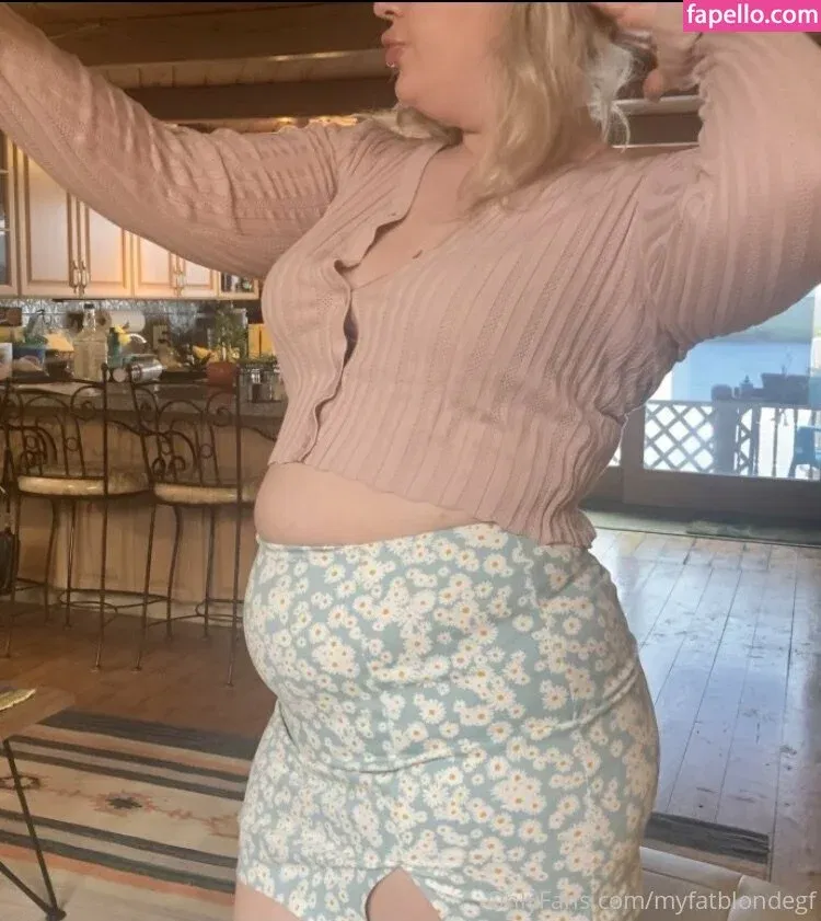 myfatblondegf Onlyfans Photo Gallery 