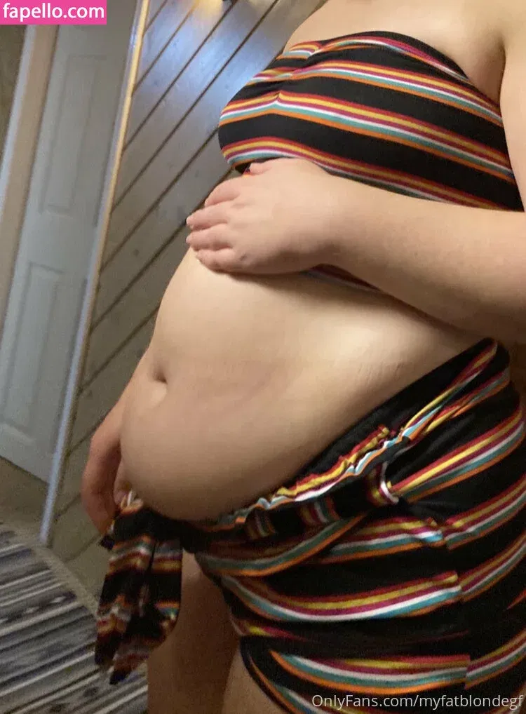 myfatblondegf Onlyfans Photo Gallery 