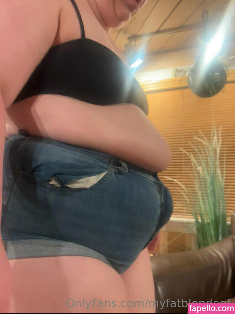 myfatblondegf Onlyfans Photo Gallery 