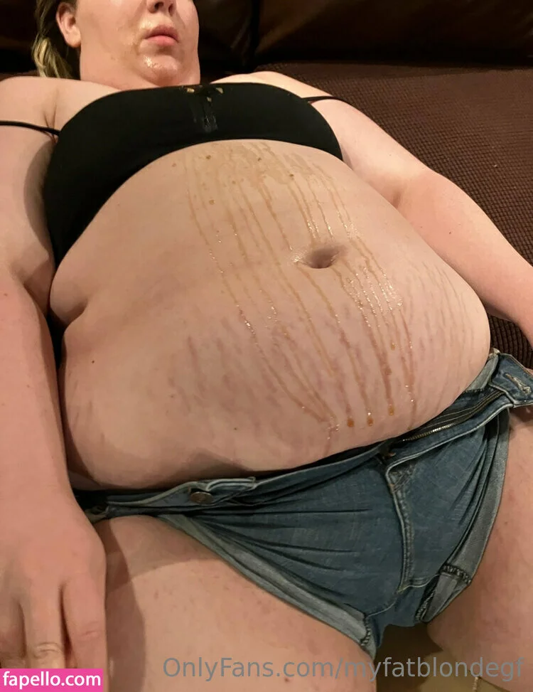 myfatblondegf Onlyfans Photo Gallery 