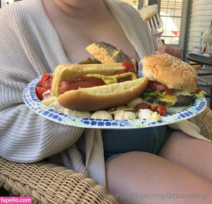 myfatblondegf Onlyfans Photo Gallery 
