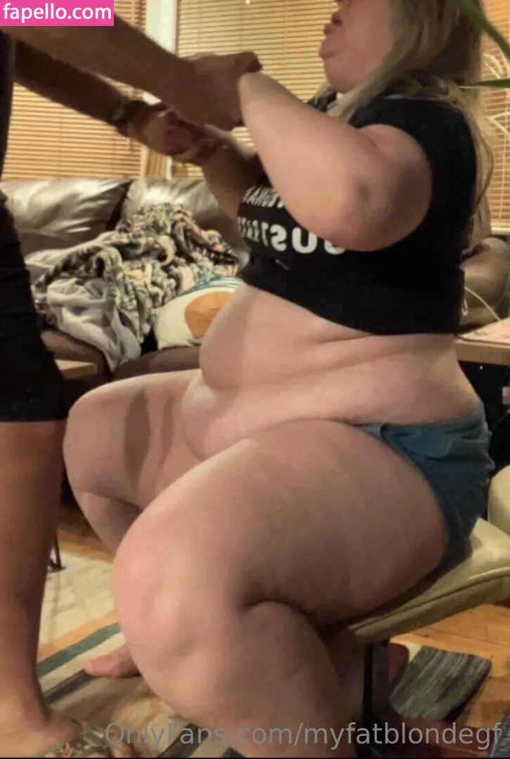 myfatblondegf Onlyfans Photo Gallery 