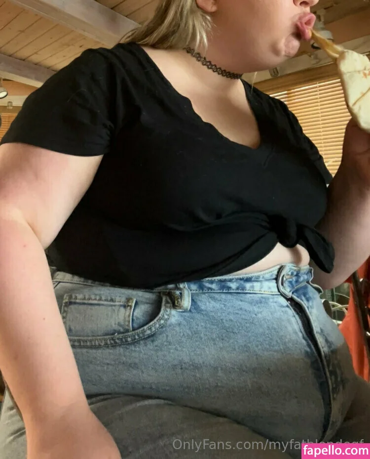 myfatblondegf Onlyfans Photo Gallery 