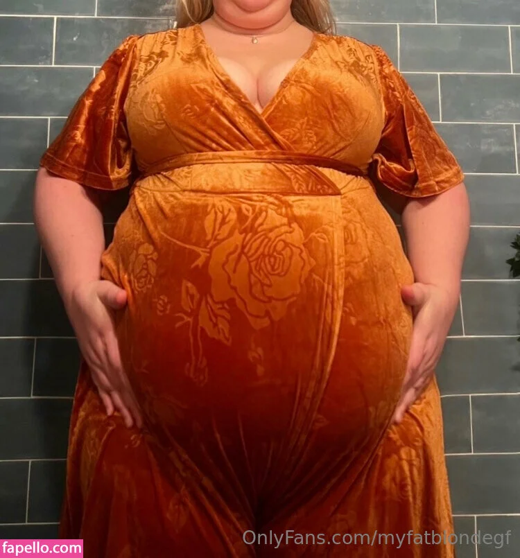 myfatblondegf Onlyfans Photo Gallery 