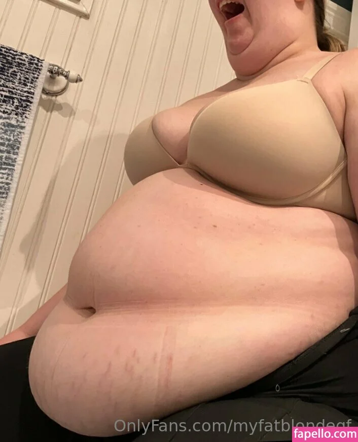 myfatblondegf Onlyfans Photo Gallery 