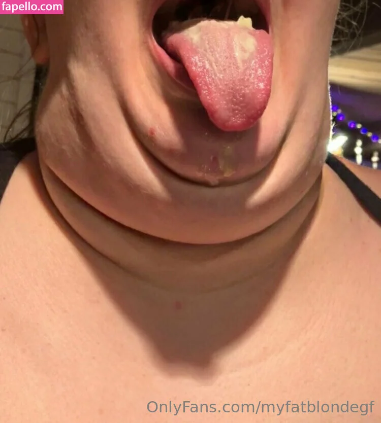 myfatblondegf Onlyfans Photo Gallery 