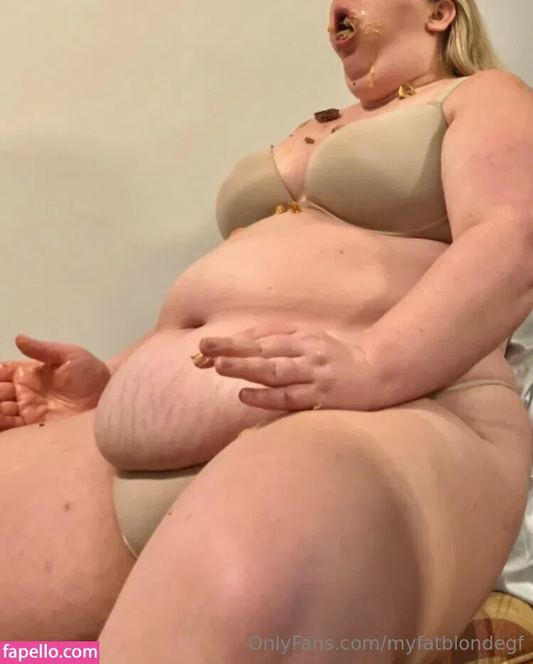 myfatblondegf Onlyfans Photo Gallery 
