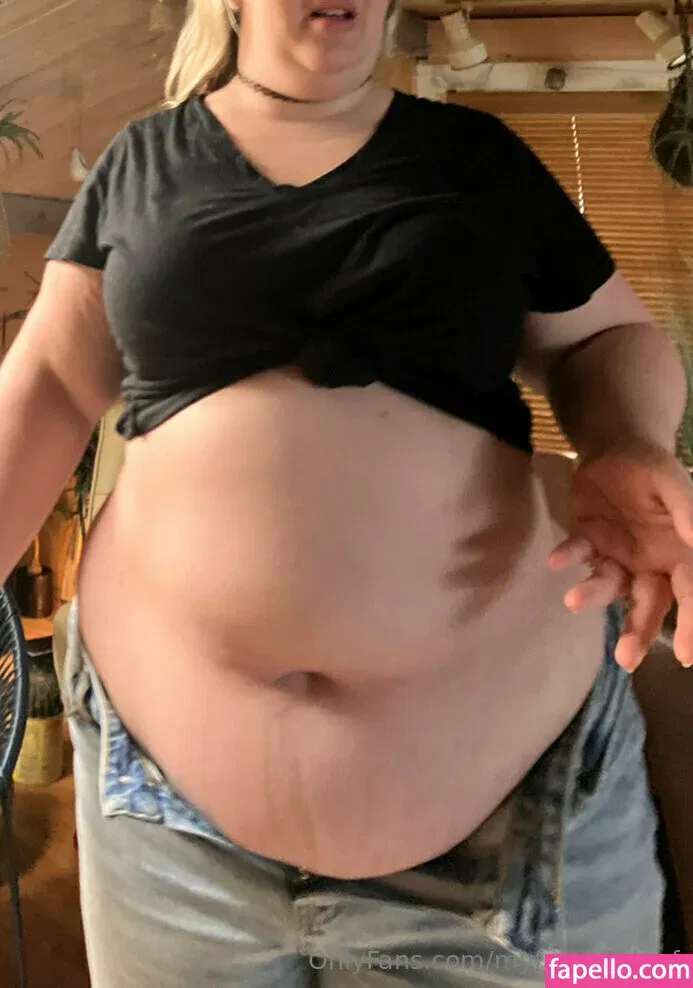 myfatblondegf Onlyfans Photo Gallery 