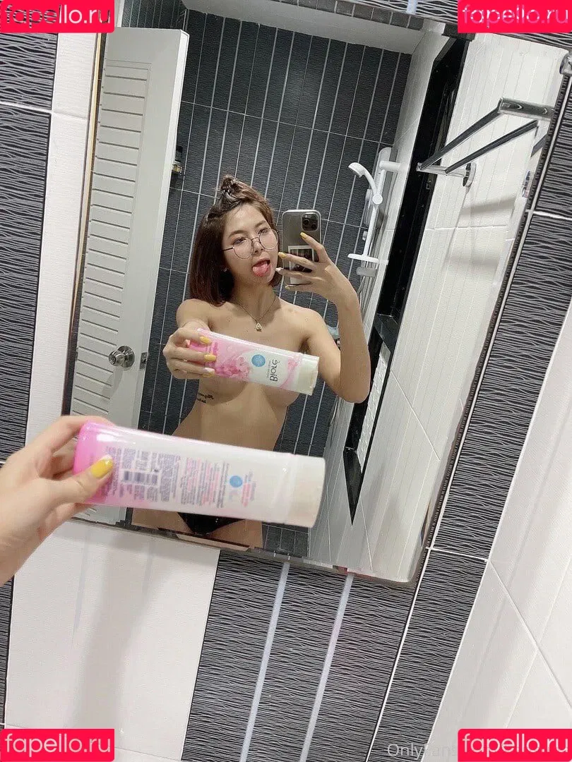 kansuda Onlyfans Photo Gallery 