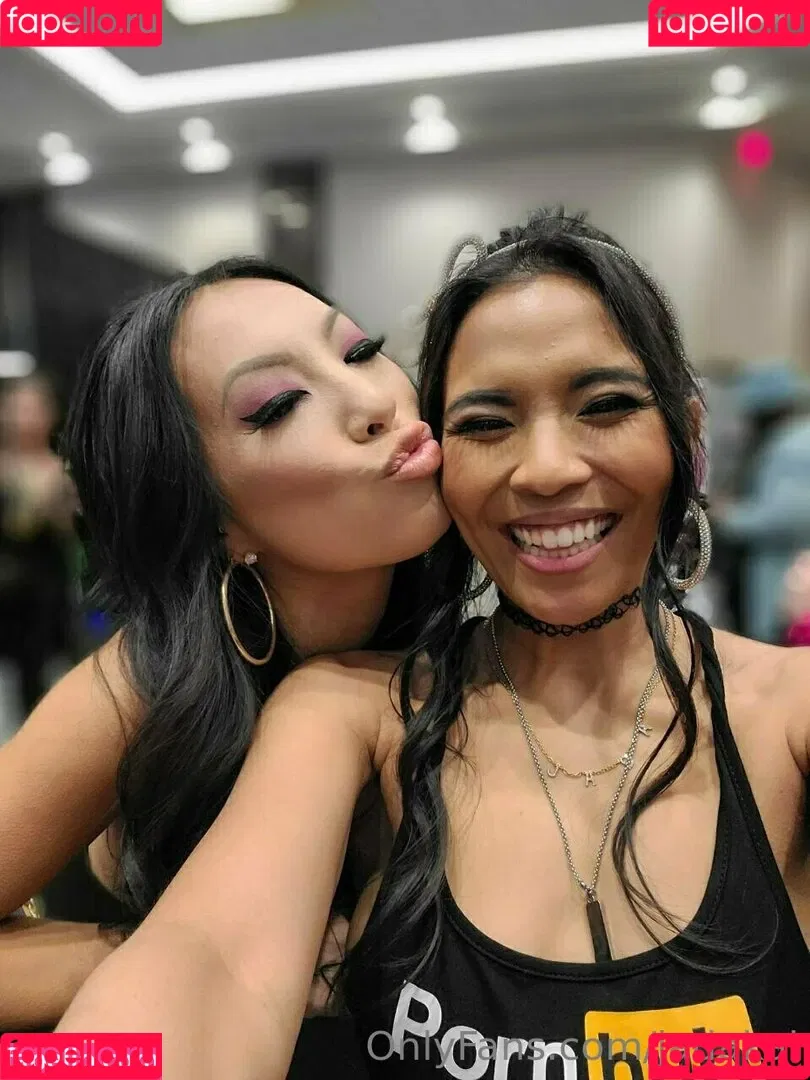 Jada Kai Onlyfans Photo Gallery 