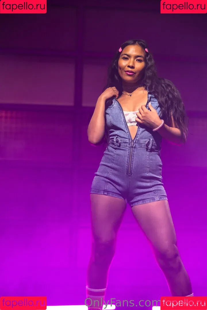 Jada Kai Onlyfans Photo Gallery 