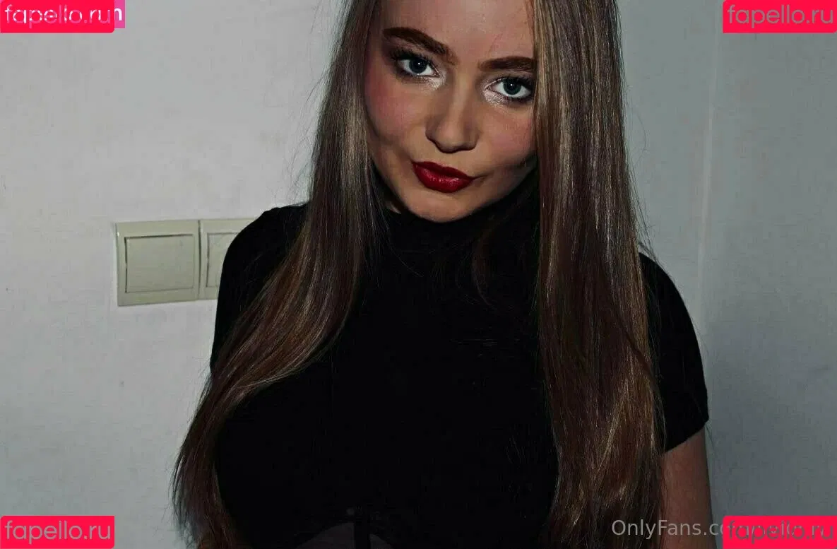 livionly Onlyfans Photo Gallery 