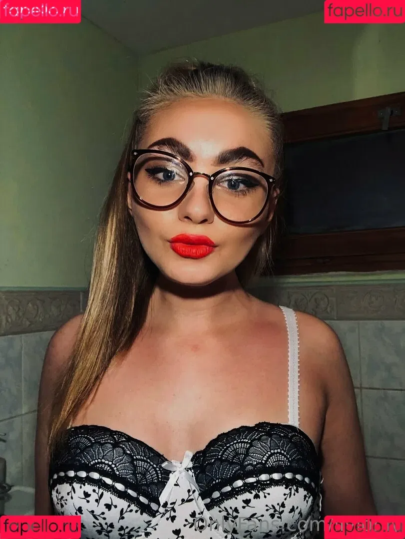 livionly Onlyfans Photo Gallery 