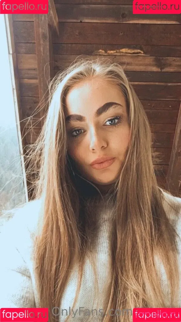 livionly Onlyfans Photo Gallery 