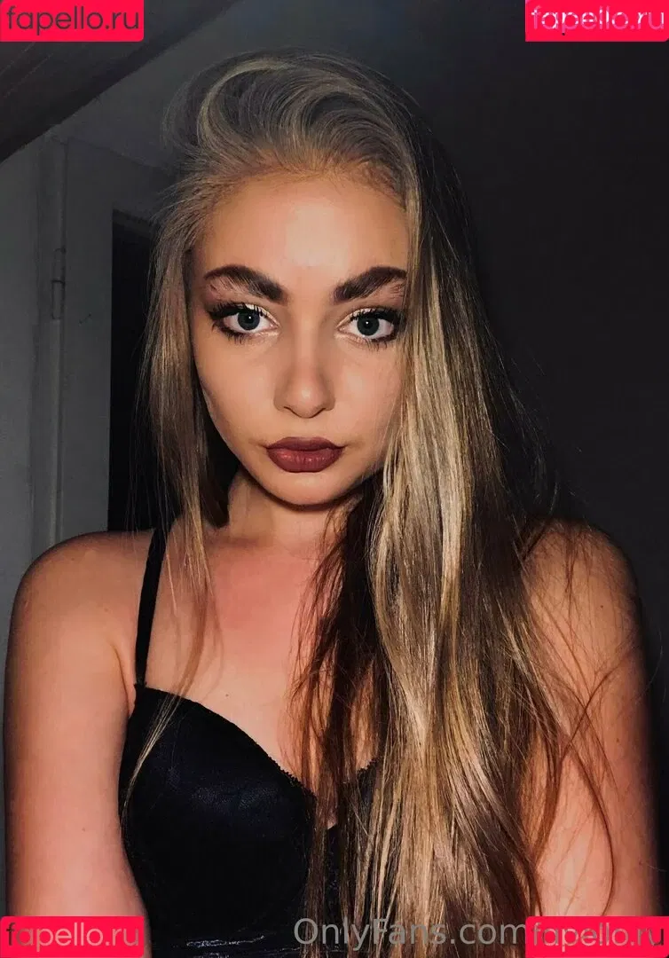 livionly Onlyfans Photo Gallery 
