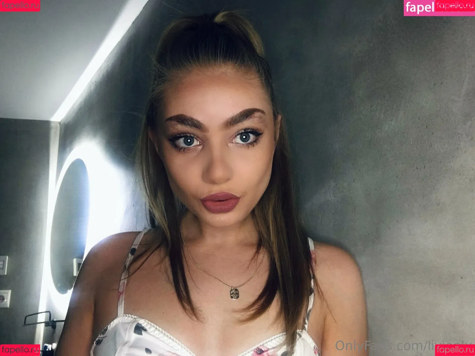 livionly Onlyfans Photo Gallery 