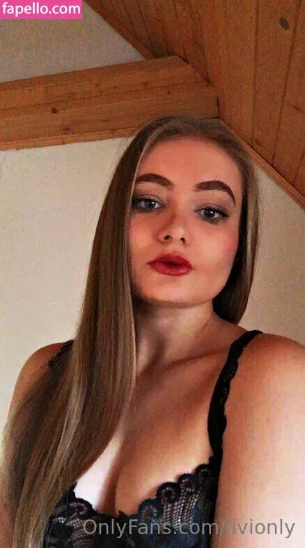 livionly Onlyfans Photo Gallery 