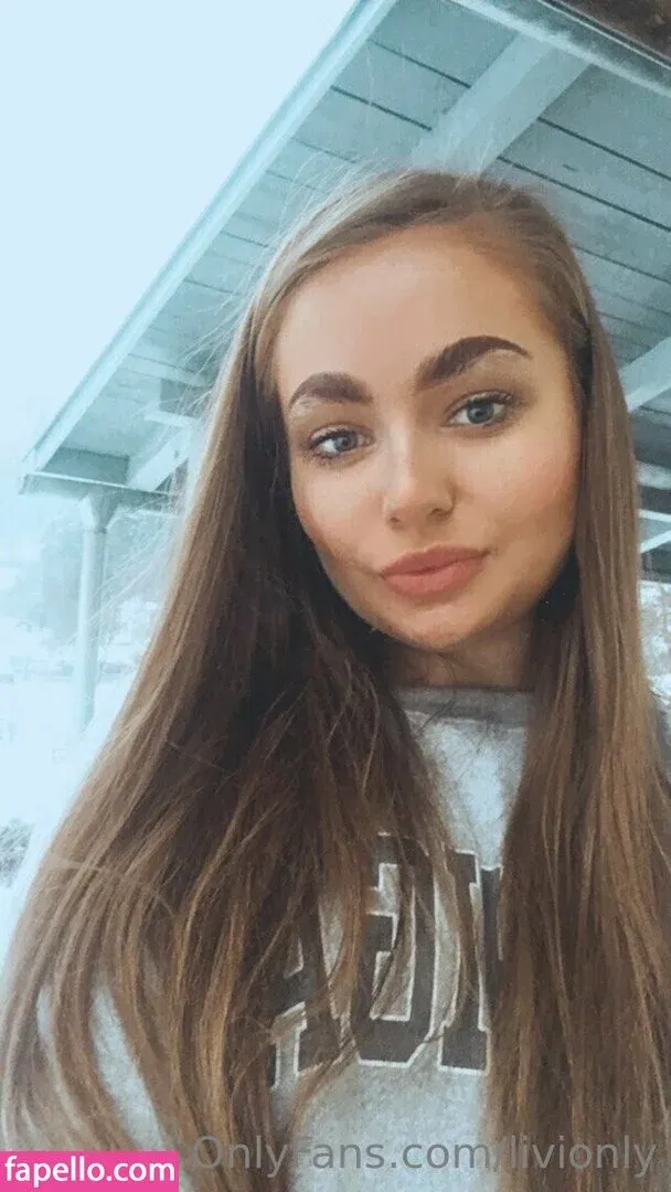 livionly Onlyfans Photo Gallery 