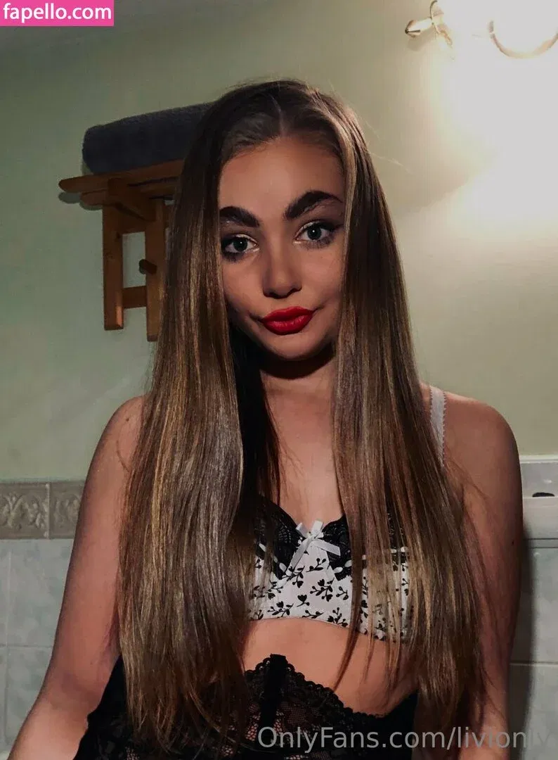 livionly Onlyfans Photo Gallery 