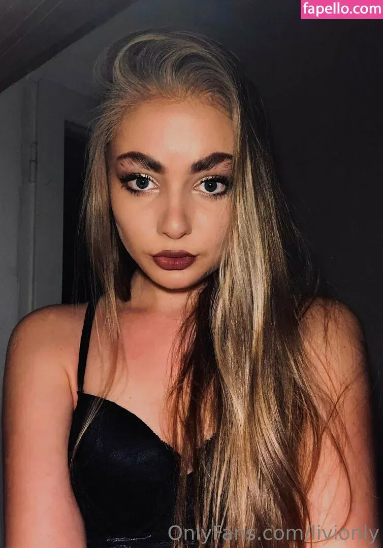livionly Onlyfans Photo Gallery 