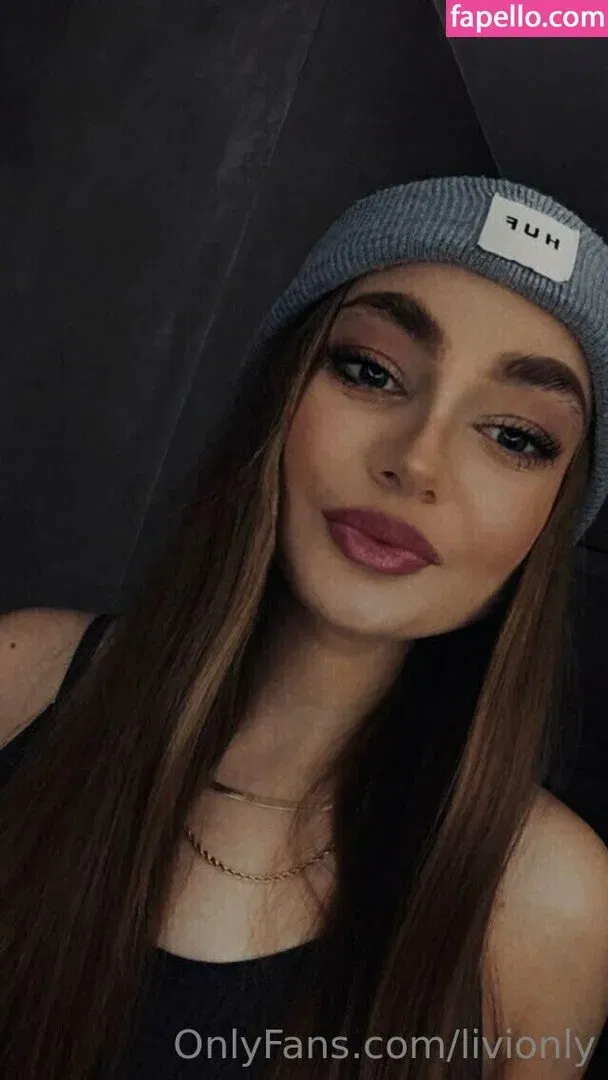 livionly Onlyfans Photo Gallery 